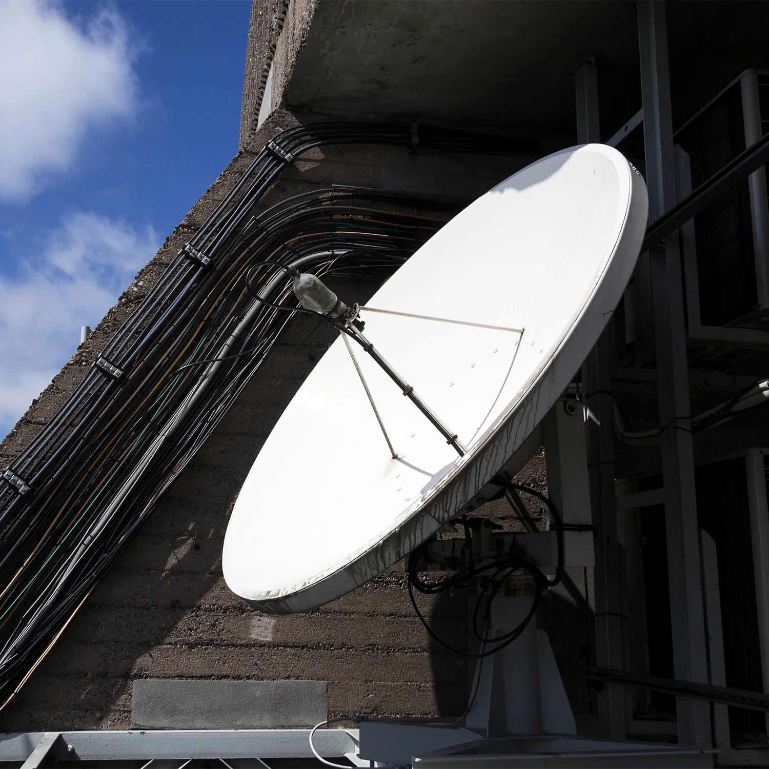 data digital tv residential